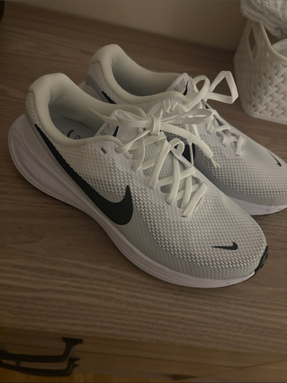 Nike Women’s Revolution 8 size 8.5